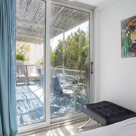 Apartment Modern Fully Equipped With Balcony And Rooftop - Ct1 *